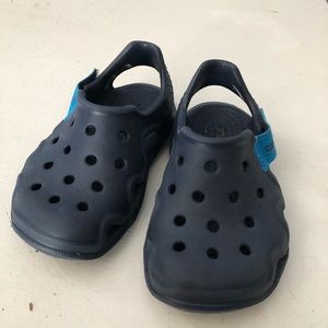 🐊 Infant Crocs with Velcro Strap 🐊